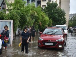 Parts of south Gujarat receive rain | Surat News